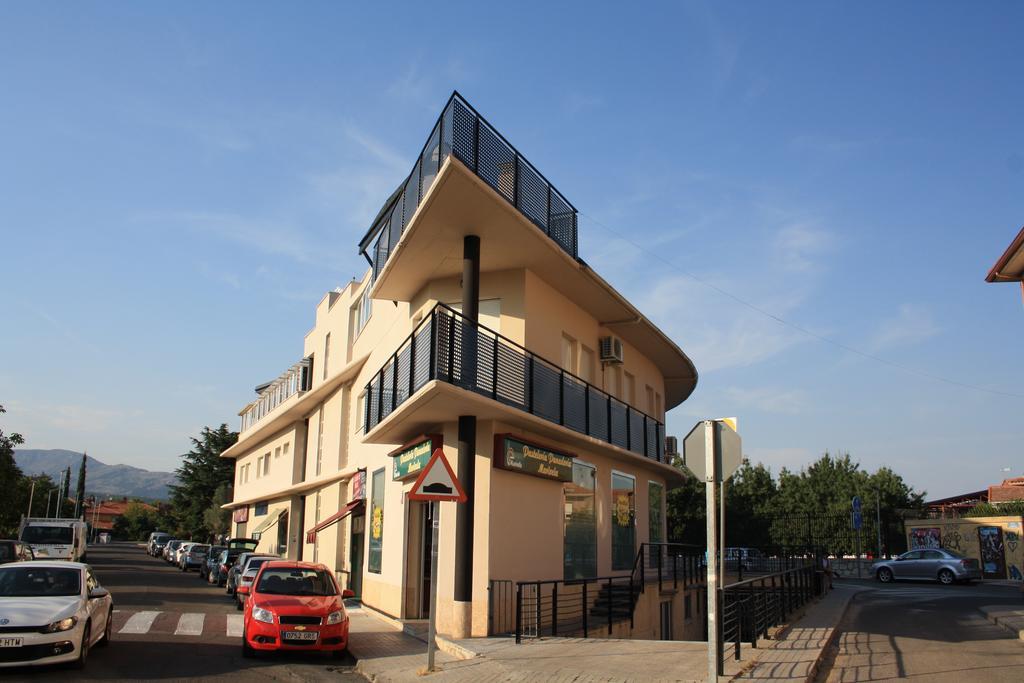 Ar Apartamentos Soto Real 객실 사진
